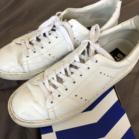 Starter Sneakers - Picture 3 of 3